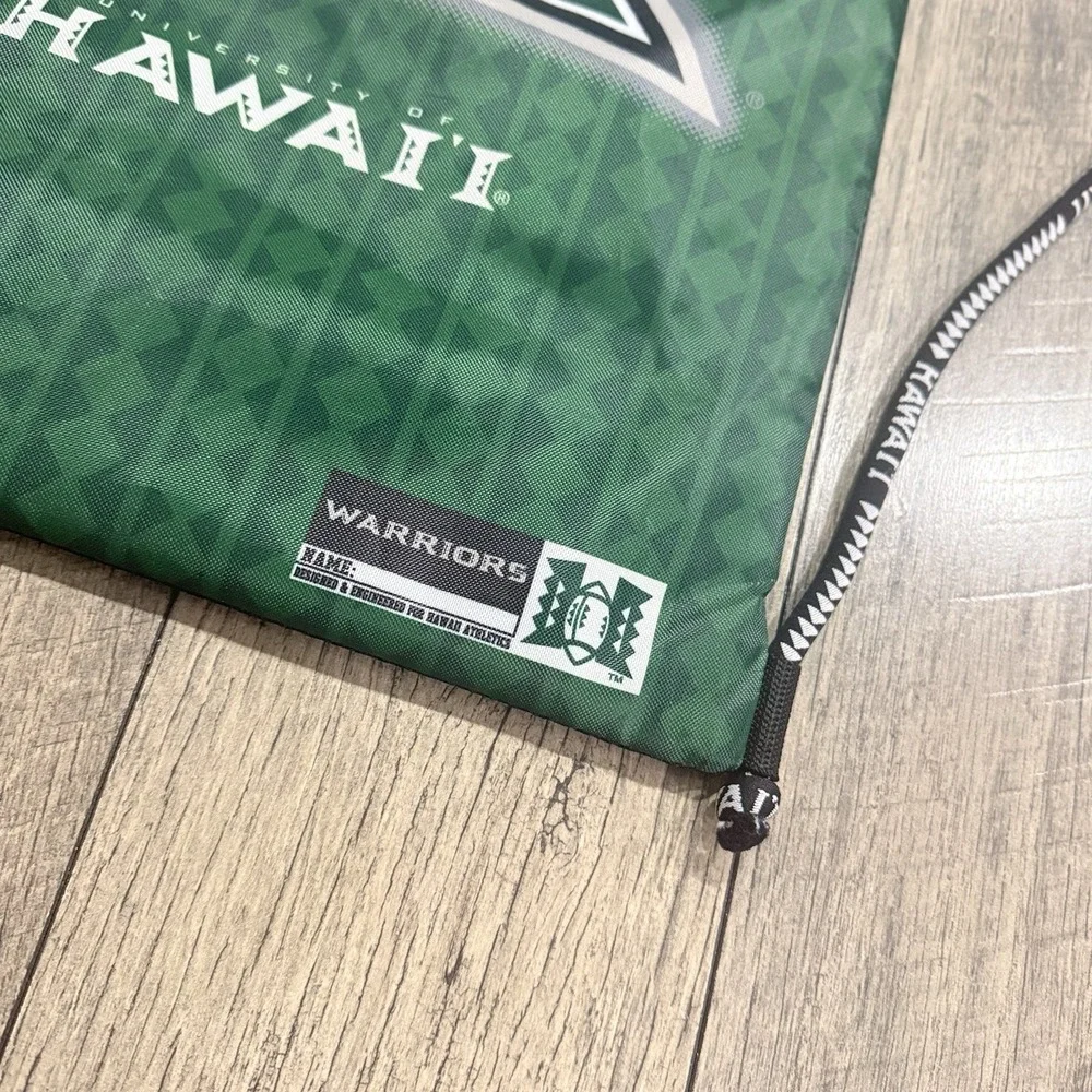 University of Hawaii Warriors Athletics Drawstring Backpack Bag Green Zip Pocket